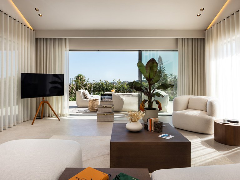 Villa for Sale in Nueva Andalucía, Marbella Area 12