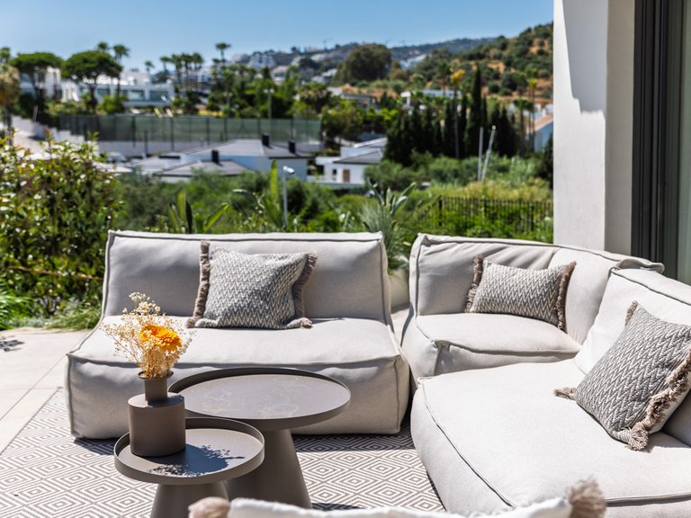 Villa for Sale in Nueva Andalucía, Marbella Area 14