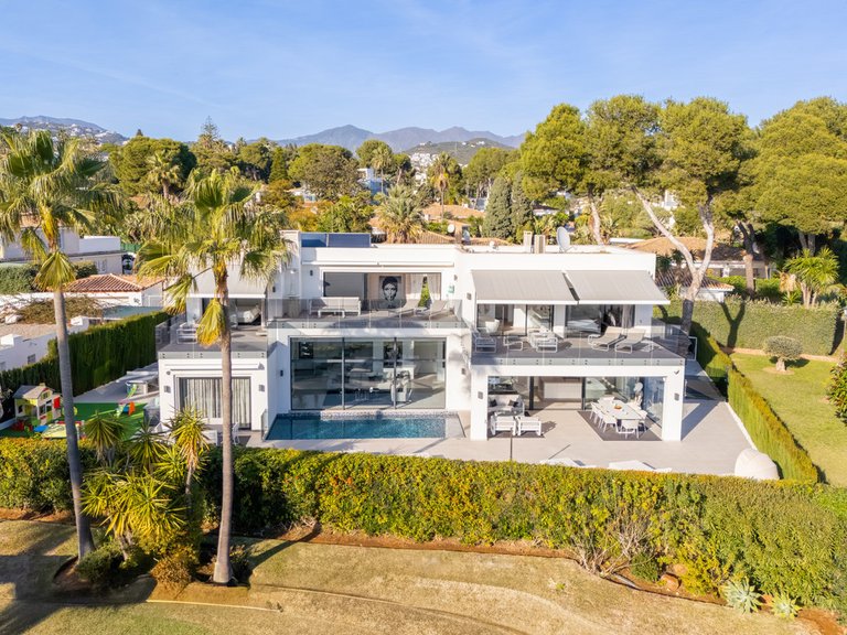 Villa for Sale in Los Monteros, Marbella Area 1