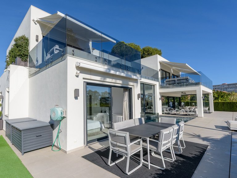 Villa for Sale in Los Monteros, Marbella Area 13