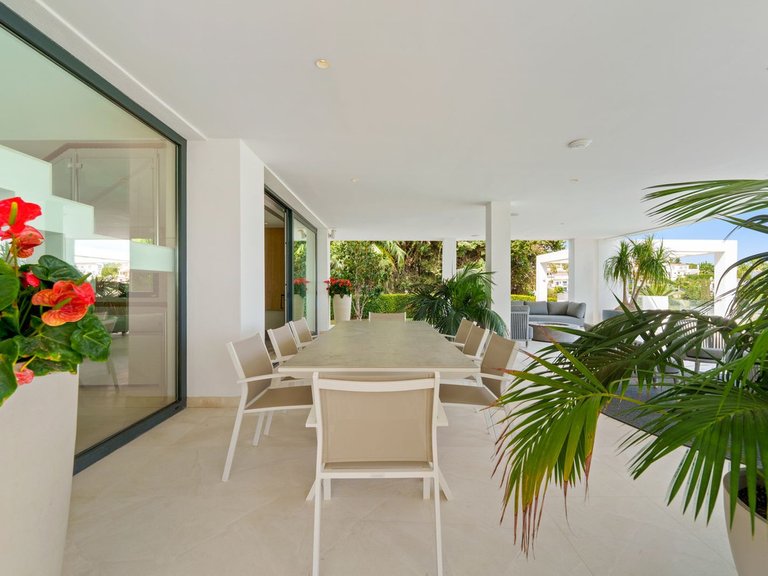 Villa for Sale in Nueva Andalucía, Marbella Area 20