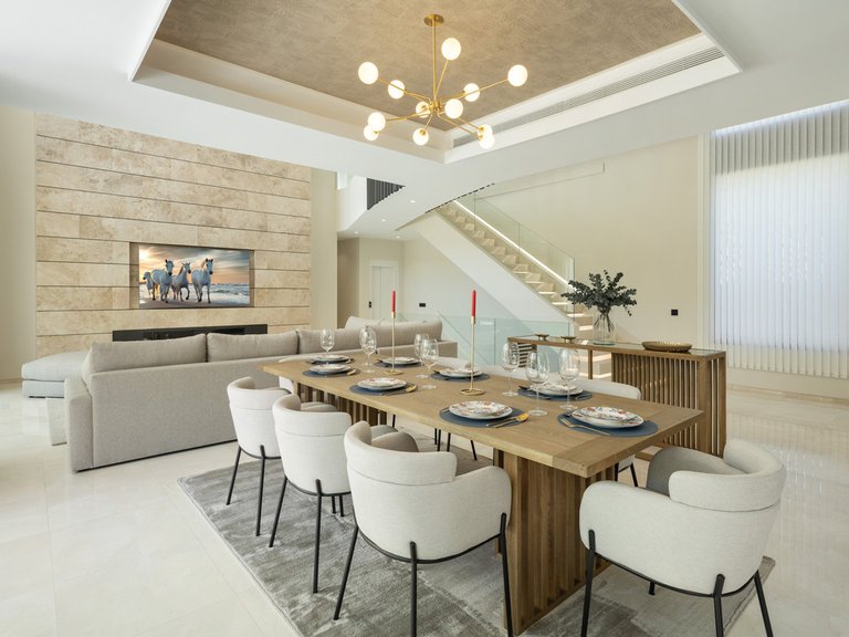 Villa for Sale in Nueva Andalucía, Marbella Area 6
