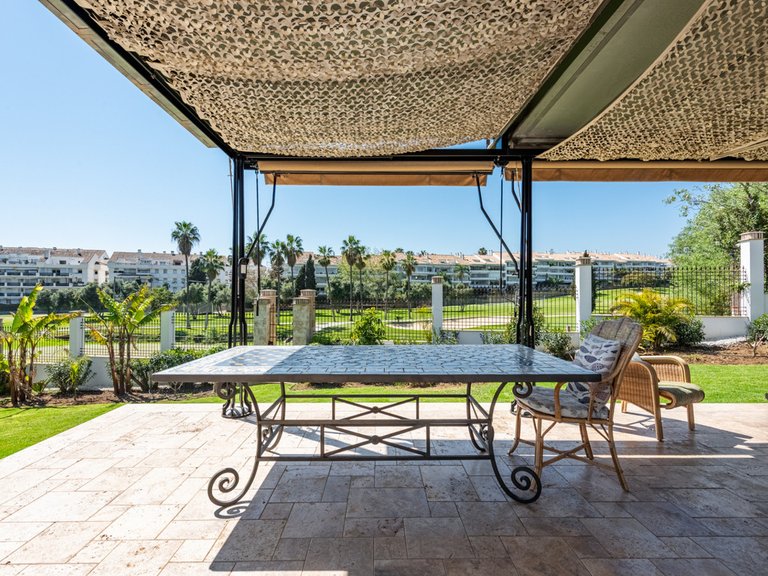 Villa for Sale in San Pedro De Alcántara, Marbella Area 12