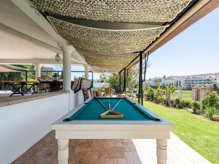 Villa for Sale in San Pedro De Alcántara, Marbella Area 13