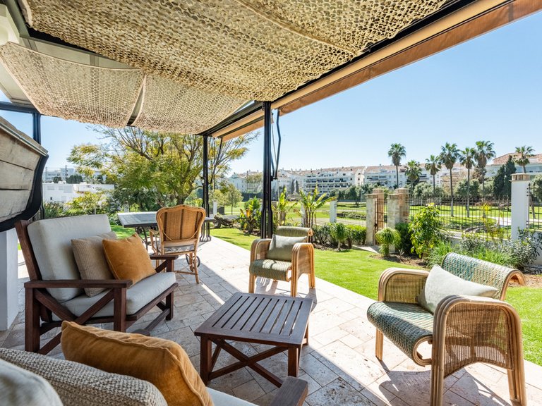 Villa for Sale in San Pedro De Alcántara, Marbella Area 16