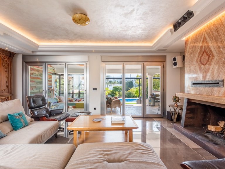 Villa for Sale in San Pedro De Alcántara, Marbella Area 20
