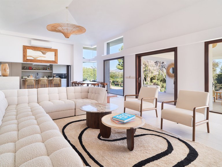 Villa for Sale in San Pedro De Alcántara, Marbella Area 19