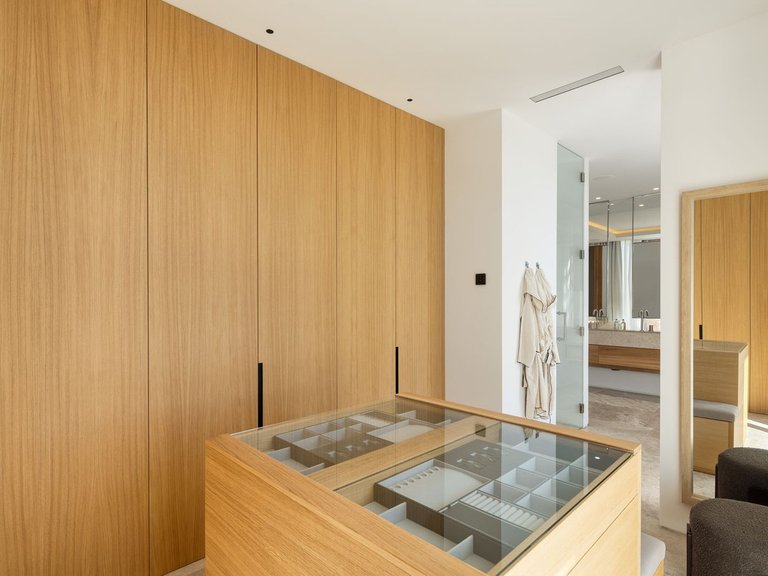 Villa for Sale in Nueva Andalucía, Marbella Area 8