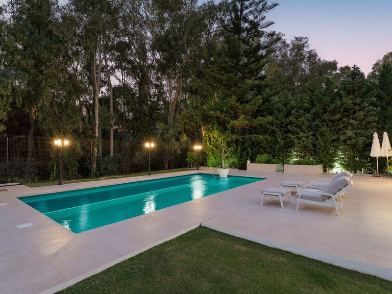 Villa for Sale in Nueva Andalucía, Marbella Area 6
