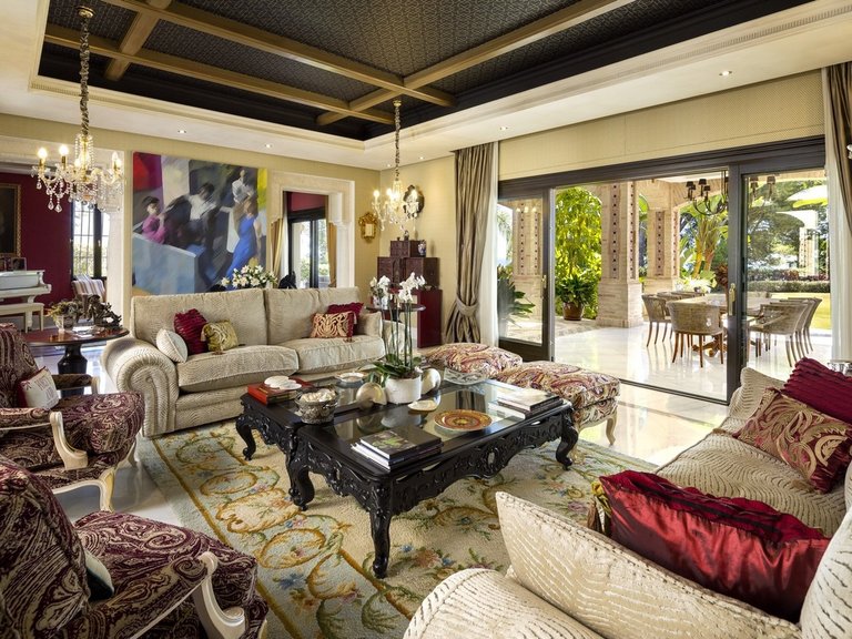 Villa for Sale in The Golden Mile, Marbella Area 7