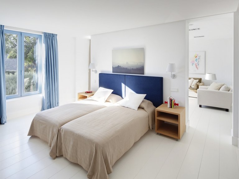 Villa for Sale in Benahavís, Marbella Area 18