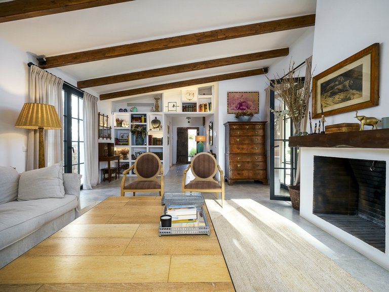 Villa for Sale in Guadalmina Alta, Marbella Area 11