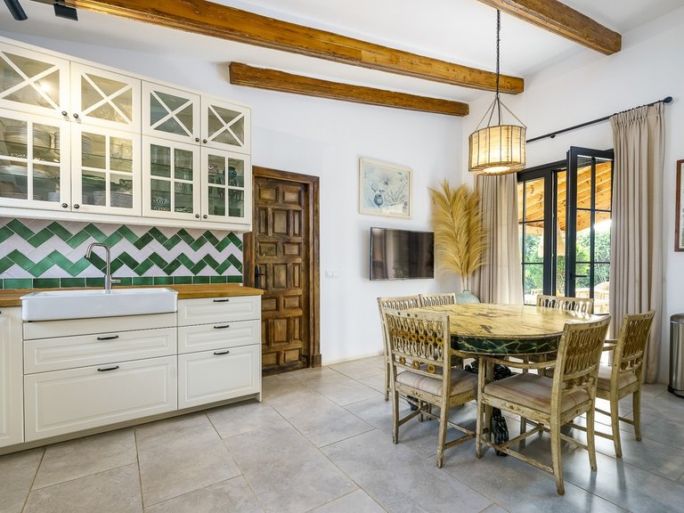 Villa for Sale in Guadalmina Alta, Marbella Area 20