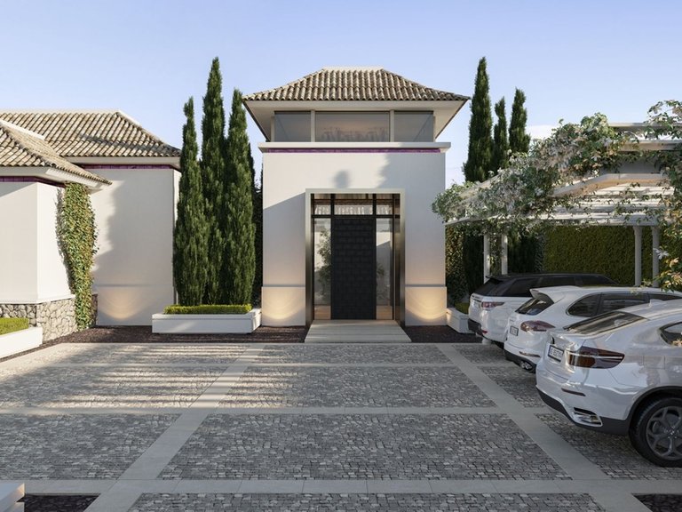 Villa for Sale in Nueva Andalucía, Marbella Area 3