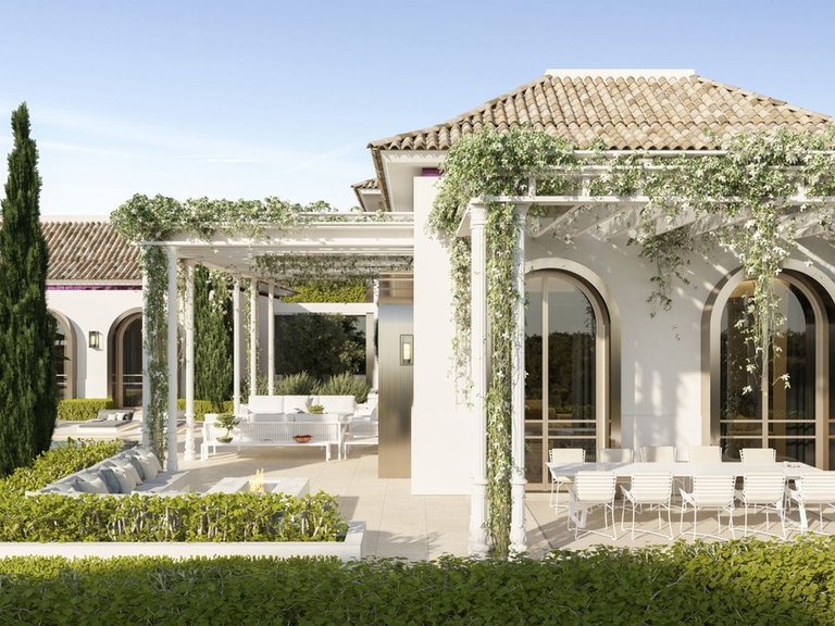 Villa for Sale in Nueva Andalucía, Marbella Area 4