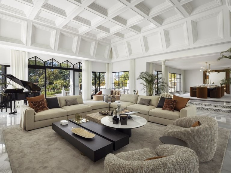 Villa for Sale in Nueva Andalucía, Marbella Area 5