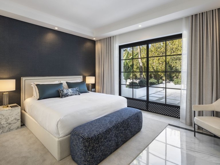 Villa for Sale in Nueva Andalucía, Marbella Area 6