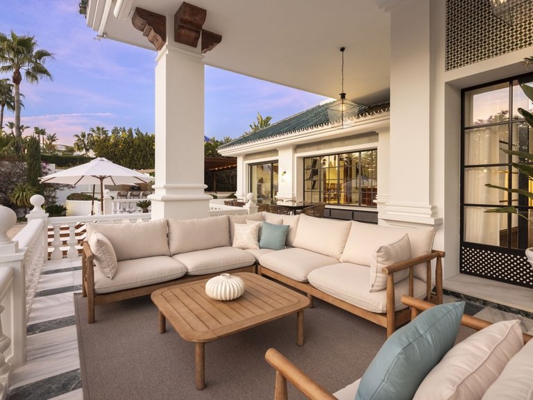 Villa for Sale in Nueva Andalucía, Marbella Area 19