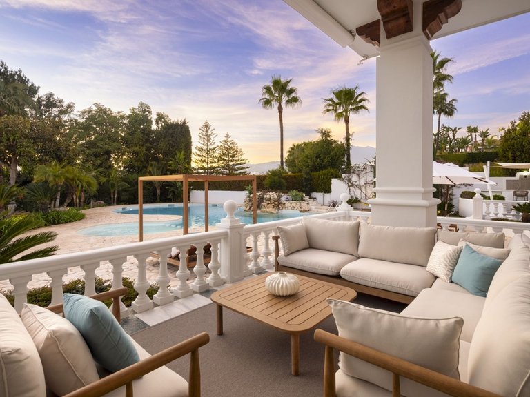 Villa for Sale in Nueva Andalucía, Marbella Area 20