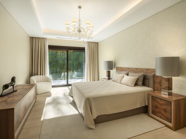 Villa for Sale in Nueva Andalucía, Marbella Area 9