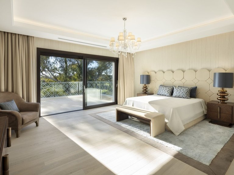 Villa for Sale in Nueva Andalucía, Marbella Area 19