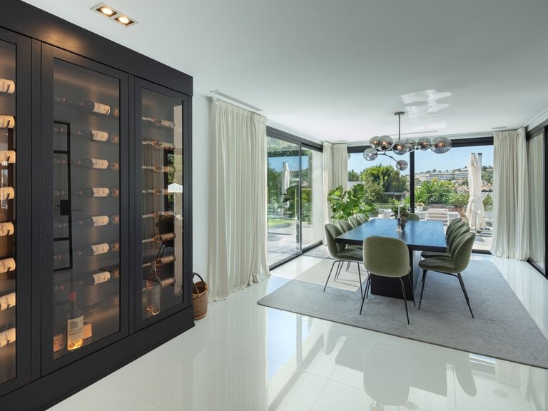 Villa for Sale in Nueva Andalucía, Marbella Area 12