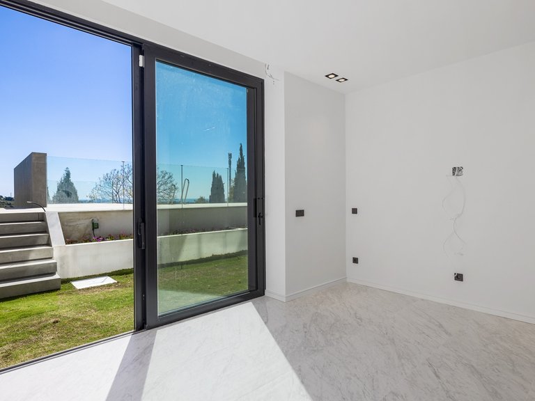 Villa for Sale in Los Flamingos, Marbella Area 18