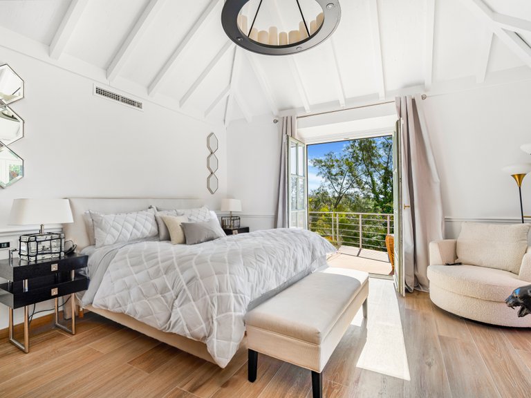 Villa for Sale in Marbella, Marbella Area 7