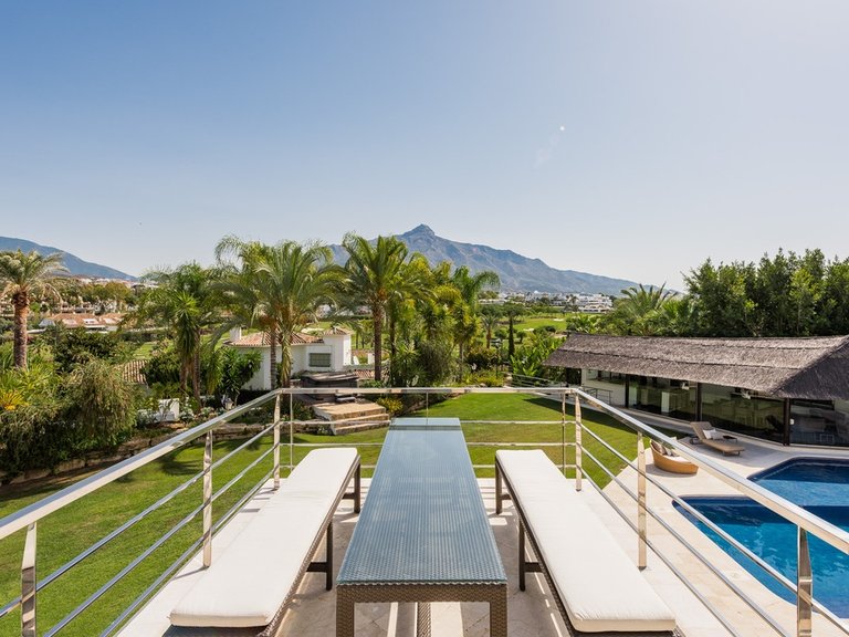Villa for Sale in Nueva Andalucía, Marbella Area 9