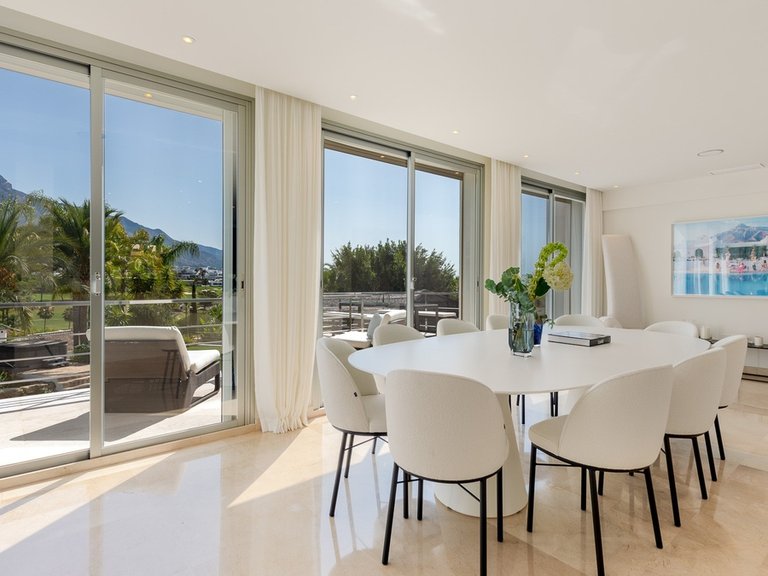 Villa for Sale in Nueva Andalucía, Marbella Area 10