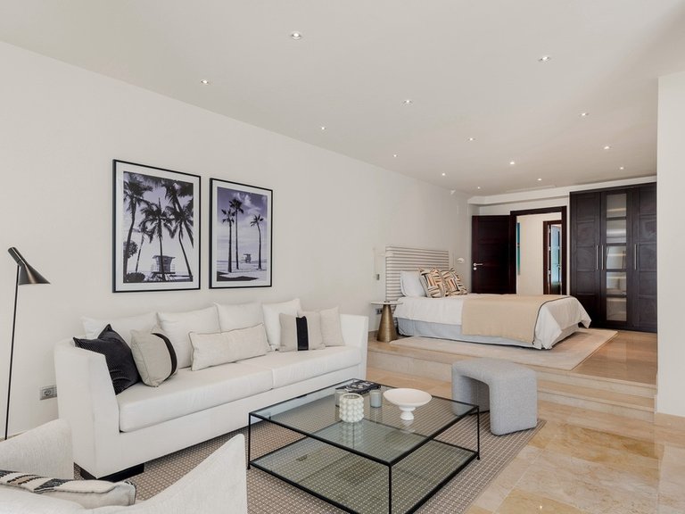 Villa for Sale in Nueva Andalucía, Marbella Area 18