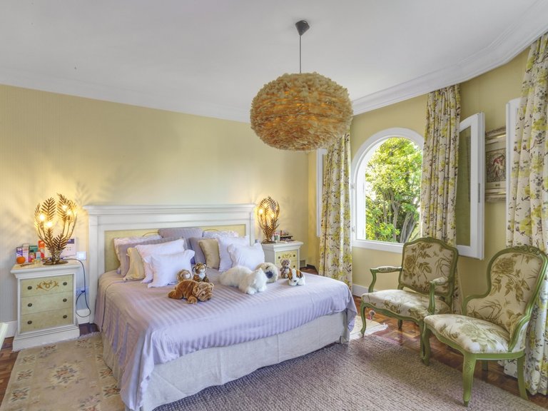 Villa for Sale in The Golden Mile, Marbella Area 10