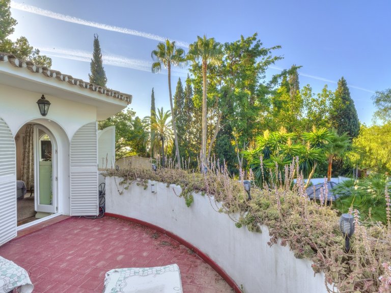 Villa for Sale in The Golden Mile, Marbella Area 15