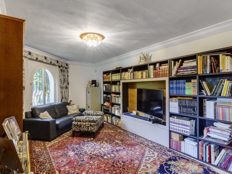 Villa for Sale in The Golden Mile, Marbella Area 19