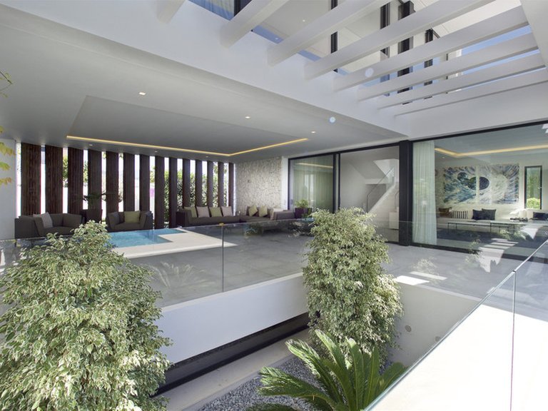 Villa for Sale in Benahavís, Marbella Area 5