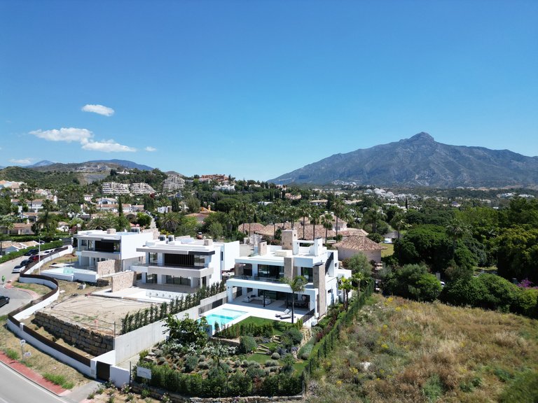 Villa for Sale in Nueva Andalucía, Marbella Area 17