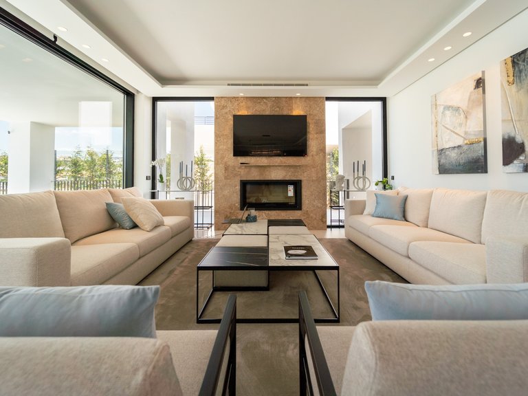 Villa for Sale in Nueva Andalucía, Marbella Area 4