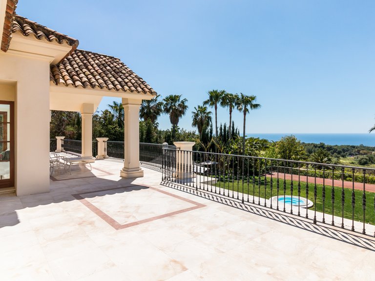 Villa for Sale in The Golden Mile, Marbella Area 15