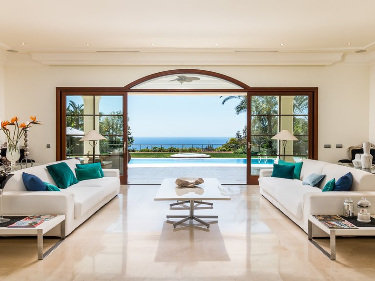 Villa for Sale in The Golden Mile, Marbella Area 5