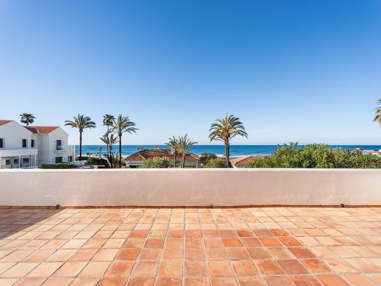 Villa for Sale in Marbella, Marbella Area 13