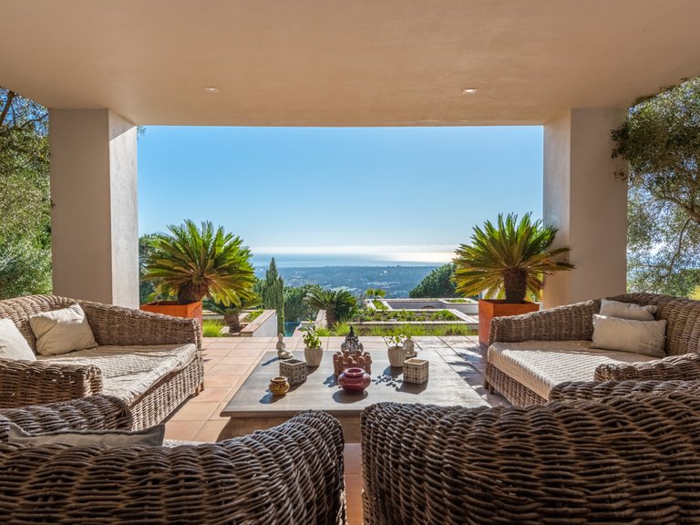 Villa for Sale in Sotogrande, Marbella Area 16