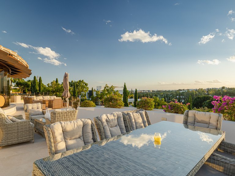 Villa for Sale in Los Flamingos, Marbella Area 11