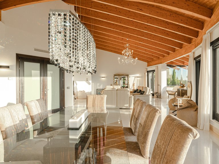Villa for Sale in Los Flamingos, Marbella Area 4