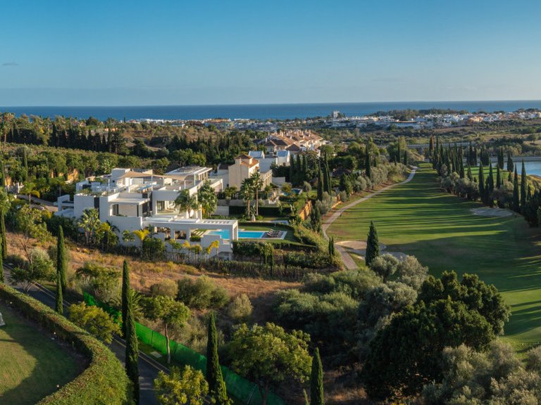 Villa for Sale in Los Flamingos, Marbella Area 13