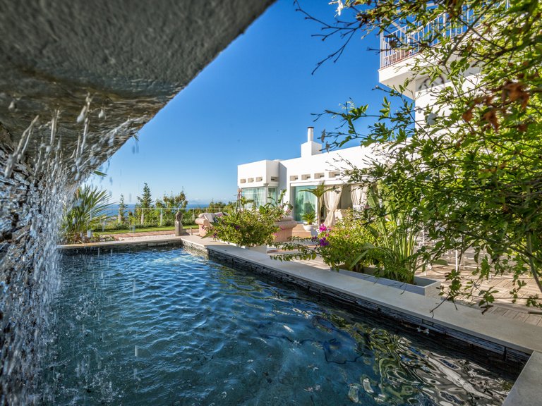 Villa for Sale in Estepona, Marbella Area 3