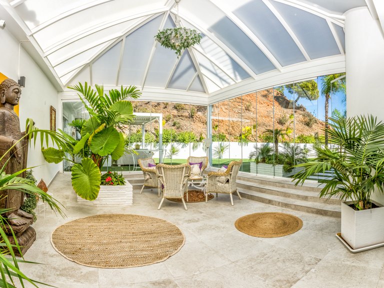 Villa for Sale in Estepona, Marbella Area 5