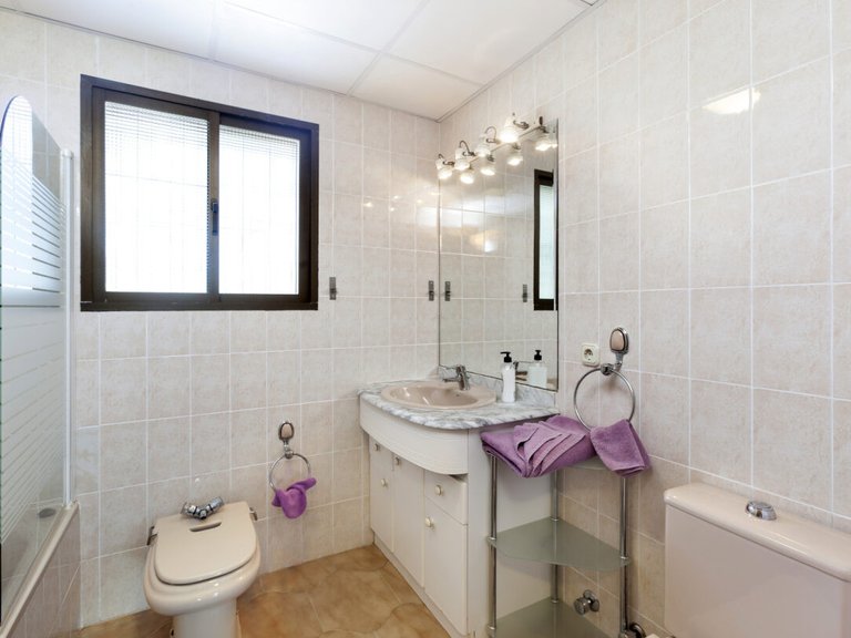 Villa for Sale in Nueva Andalucía, Marbella Area 11