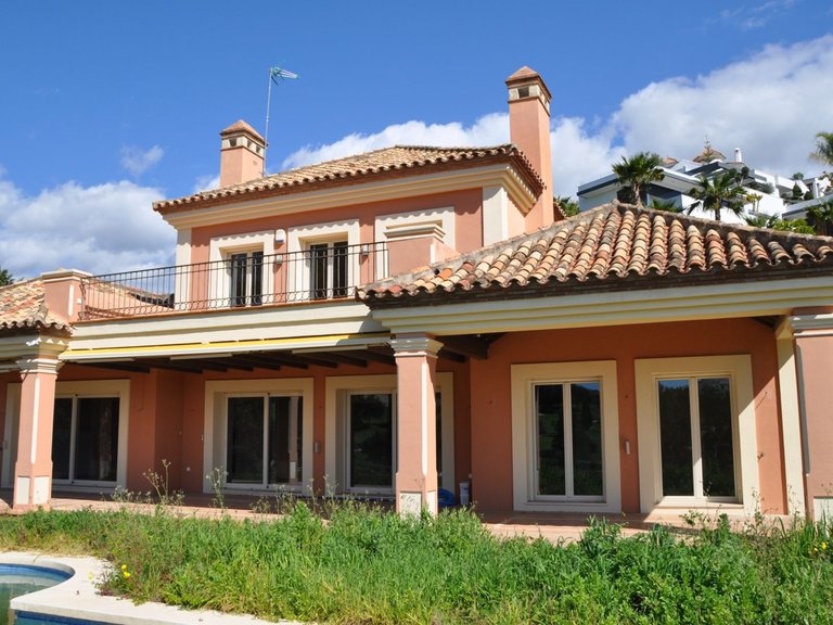 Villa for Sale in Benahavís, Marbella Area 2