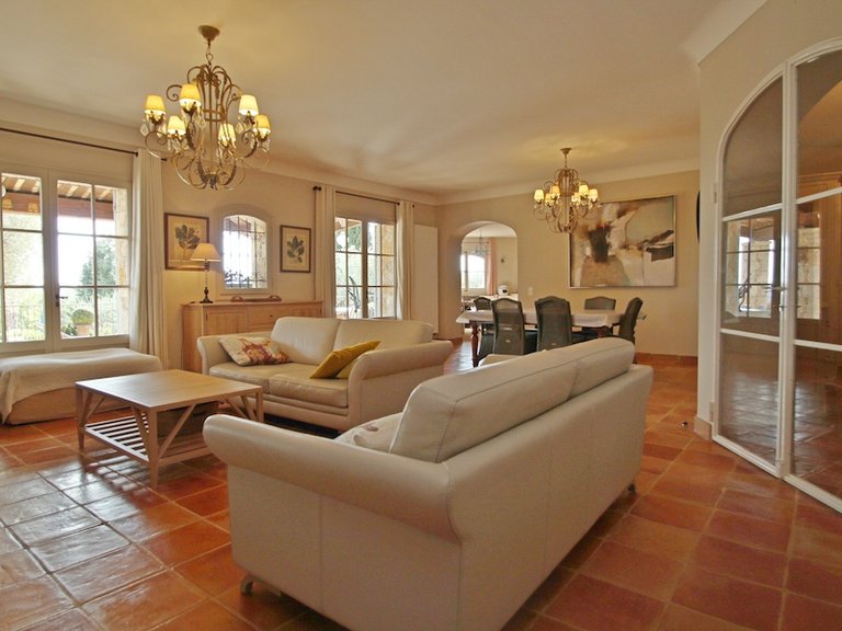 Villa for Sale in Fayence, Var Countryside (fayence, Lorgues, Cotignac) 5