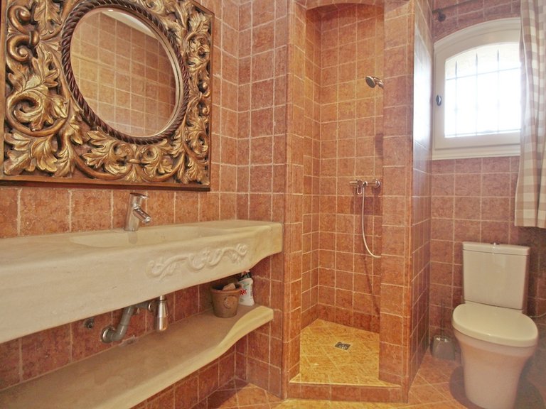 Villa for Sale in Fayence, Var Countryside (fayence, Lorgues, Cotignac) 10